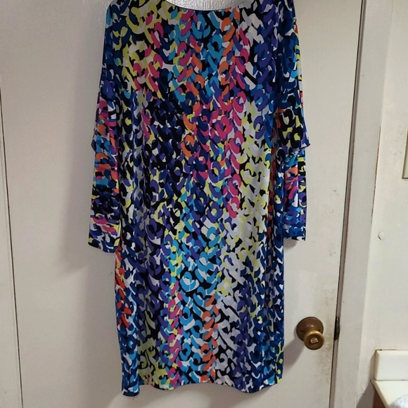 Trina Turk Multi Color Bodycon Dress. - Picture 4 of 4